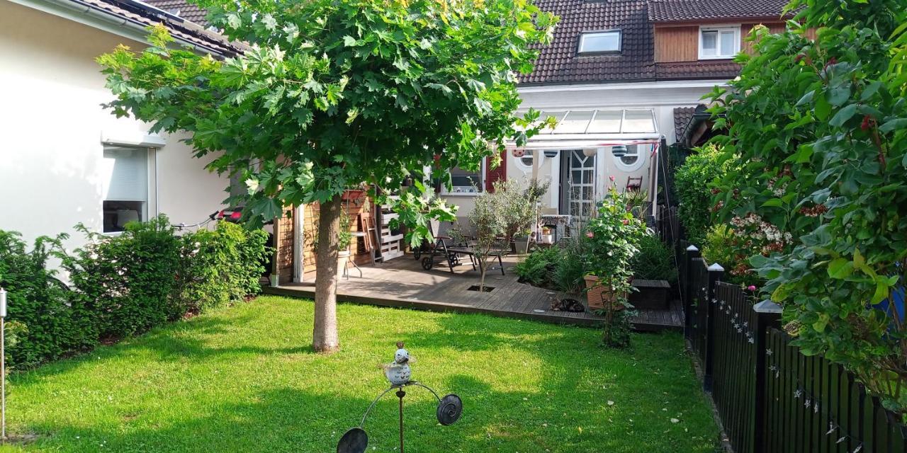 Ferienwohnung In Grenzach Exteriör bild